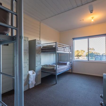 トーキー Bells Beach Backpackersホステル エクステリア 写真