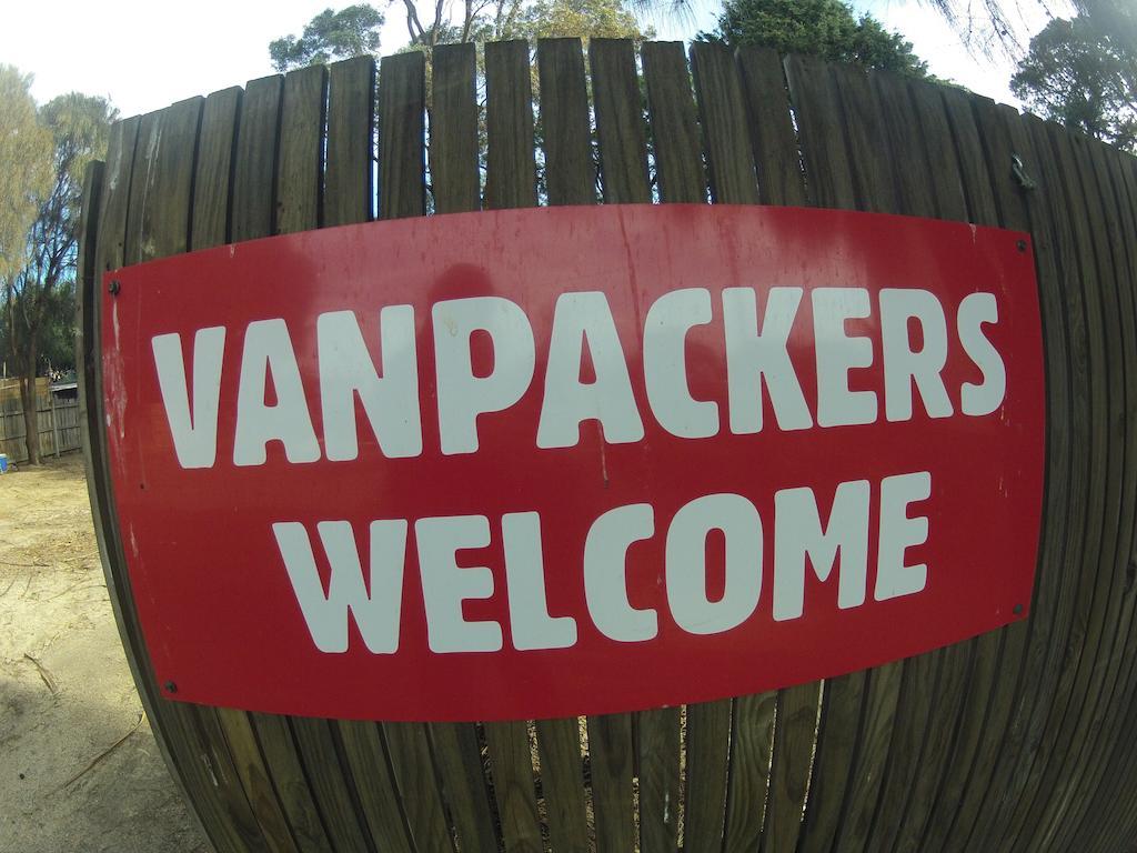 トーキー Bells Beach Backpackersホステル エクステリア 写真